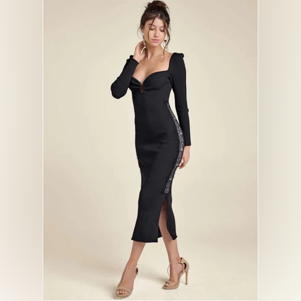 Venus 2X Elegant Black Long Sleeve Dress